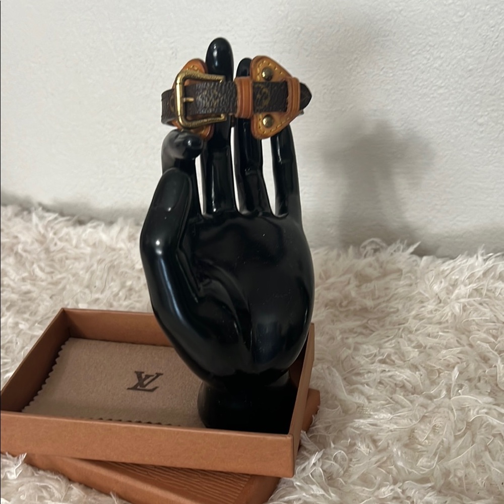 Louis Vuitton Theda Brown and Gold Monogram Bracelet with Box - Picture 3 of 12